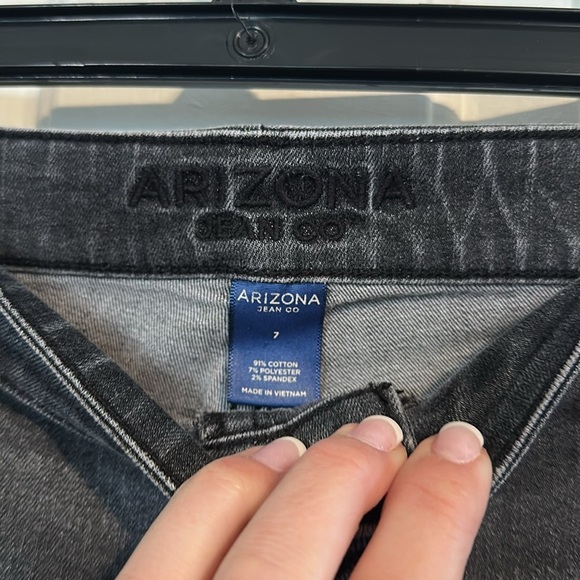 Arizona Jeans Co black skinny jeans size 7 - Picture 4 of 4